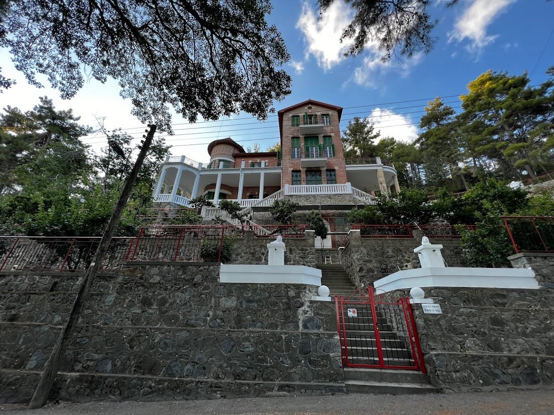 Popular Cars and Car Hire Prices in Platres